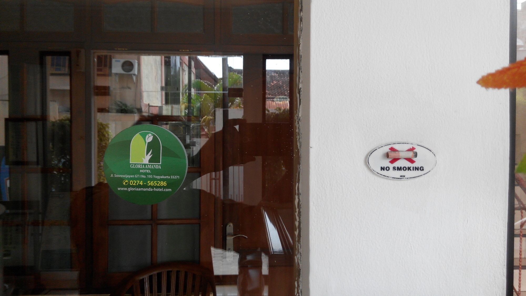 Gloria Amanda Hotel Yogyakarta Exterior photo