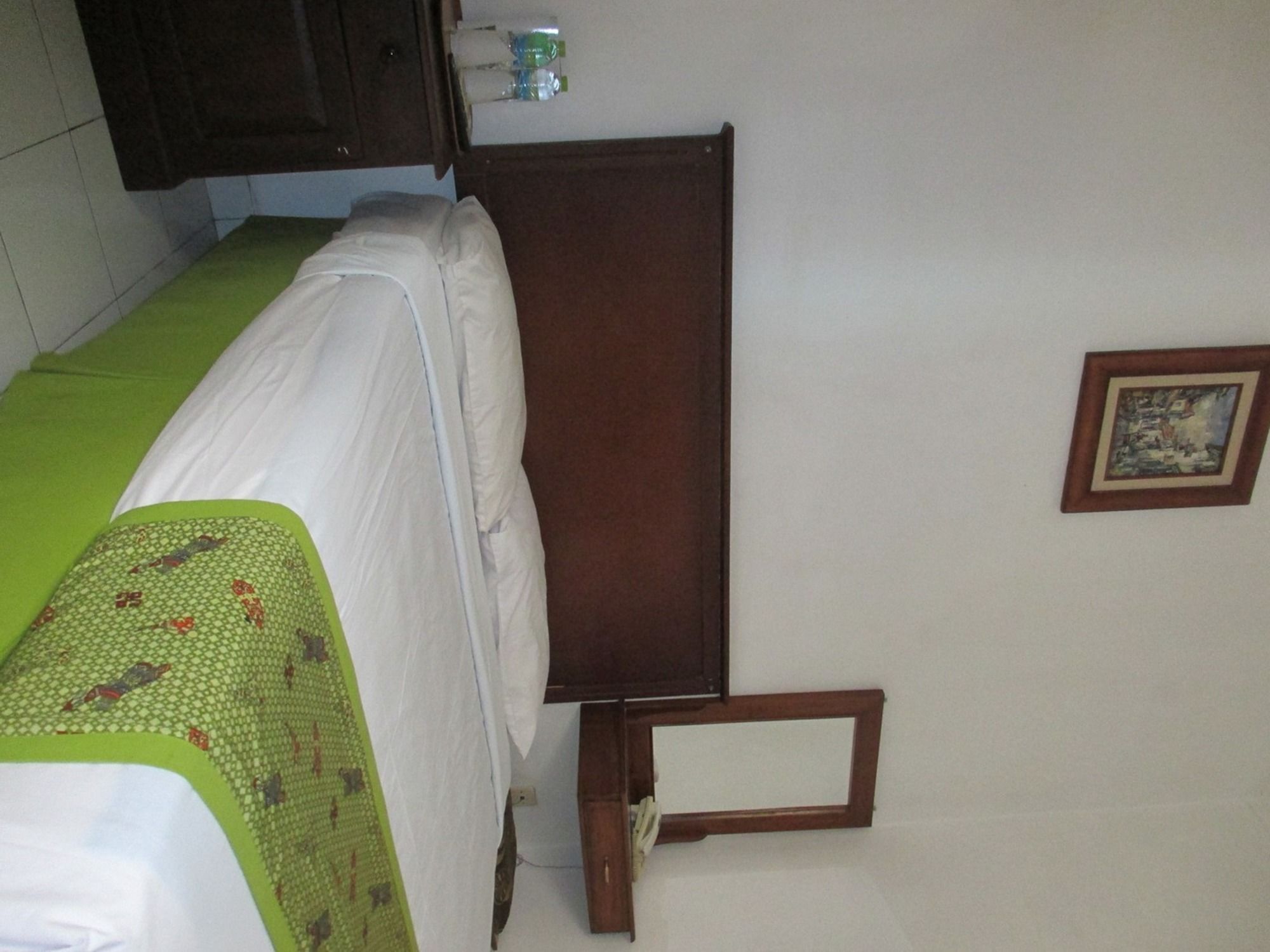 Gloria Amanda Hotel Yogyakarta Exterior photo